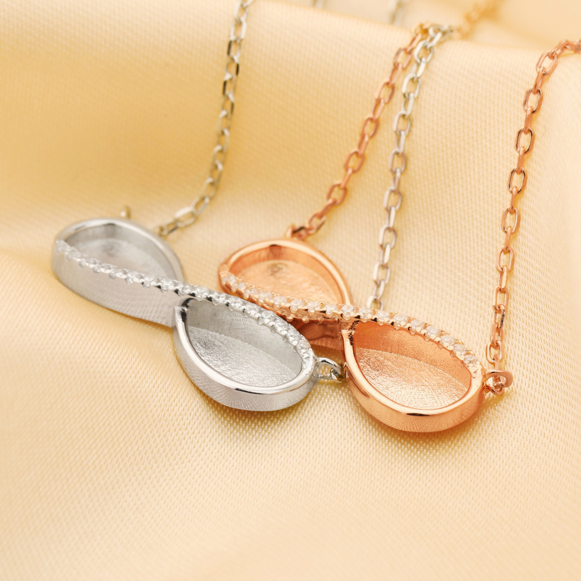 Keepsake Mother Milk Resin Inf - Bezels Set Pendant ulasan dan harga